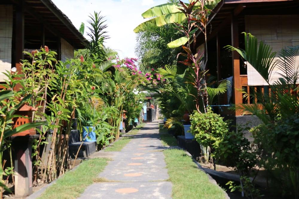 Colour Cottage Gili Air Exteriör bild